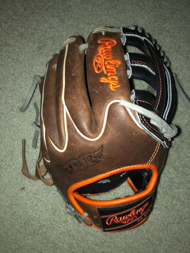 Rawlings Baseball Gloves