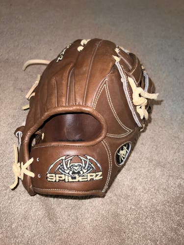 Spiderz baseball glove