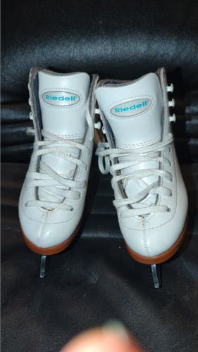 Used Riedell Figure Skates YOUTH Size 10