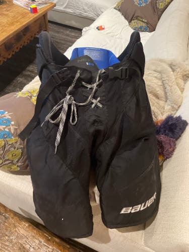Senior Medium Bauer  Nexus Hockey Pants
