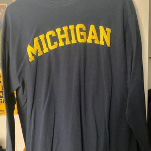 Michigan Wolverines Long Sleeve T-shirt Size XL