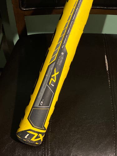Easton XL1 30 -10 Bat  2 1/4 Barrel