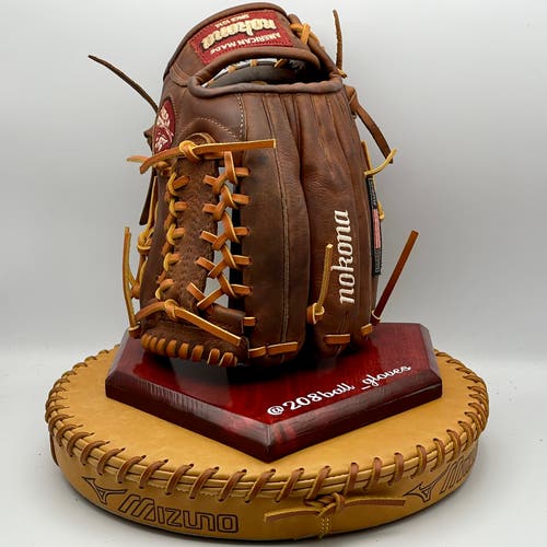 Nokona WB-1150 11.5” Walnut Baseball Glove