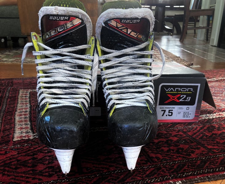 Senior Used Bauer Vapor X2.9 Hockey Skates Regular Width Size 7.5