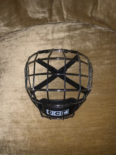 CCM FM480 Chrome Cage