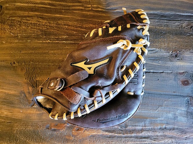 Mizuno Franchise Series Catcher's Mitt - Brown/Tan - 33.5" - Used