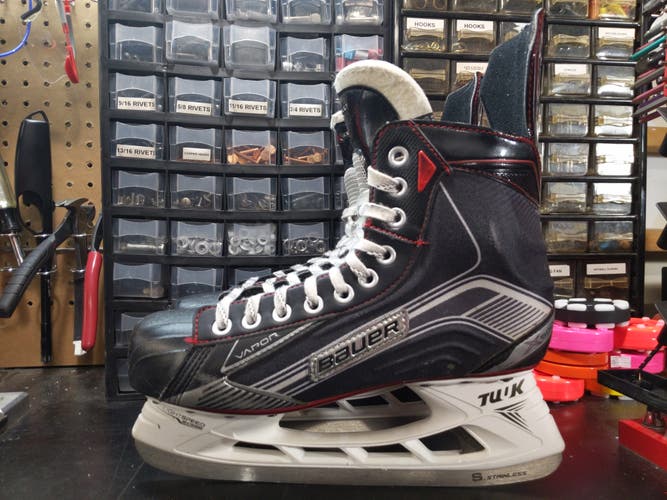 Senior Used Bauer Vapor X500 Hockey Skates Regular Width Size 8