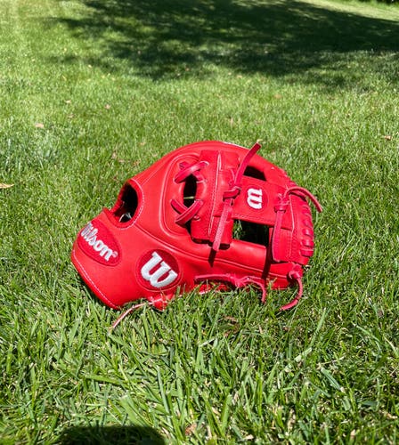 Wilson A2K January 2019 Glove Of The Month Ozzie Albies