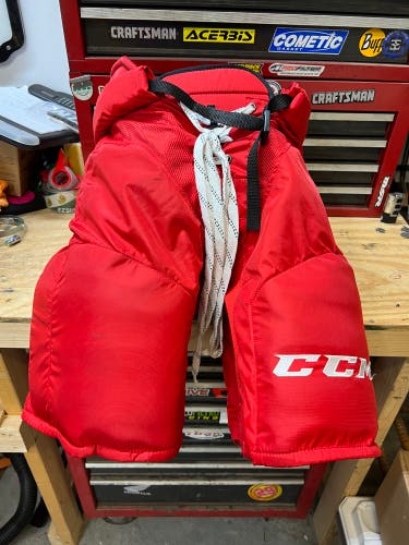 Senior Medium CCM Pro Stock HPUCLP Hockey Pants