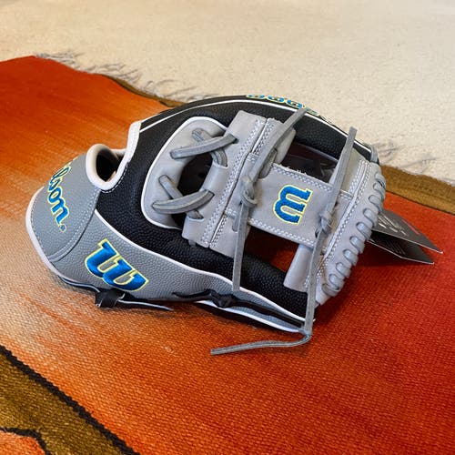 Brand New 2022 Wilson A2000 1786 SuperSkin Baseball Glove 11.5" WBW100396115