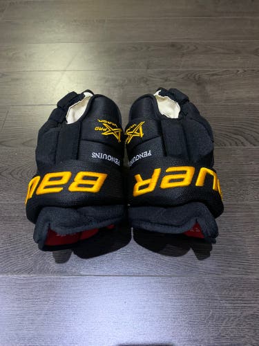 Bauer 13" Pro Stock Vapor 1X Pro Lite Gloves