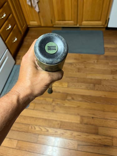 Used BBCOR Certified 2022 Alloy Stinger missile 2 Bat (-3) 30 oz 33"