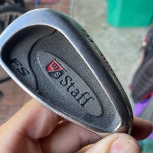 Wilson golf iron n8 in right Handed  graphite shaft FAT shaft