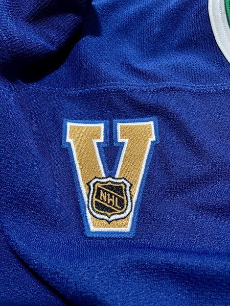 Vancouver Canucks Todd Bertuzzi CCM Vintage Authentic Jersey Size 52