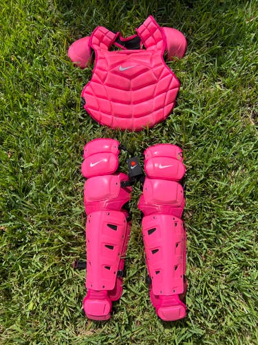 Nike Pro Catcher's Set - Mother's Day Edition - Brand New - RARE!