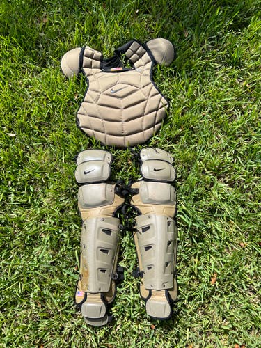 Nike Pro Catcher's Set - Military Appreciation Day Edition