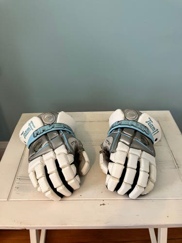 Custom Maverik M3 Lacrosse Gloves - Medium 12’
