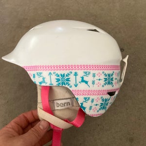 Bern Childrens Small /X Small  ski helmet