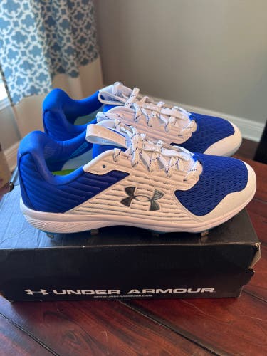 Under Armour Men’s Yard MT Baseball Metal Cleats - white/blue  (size 10)