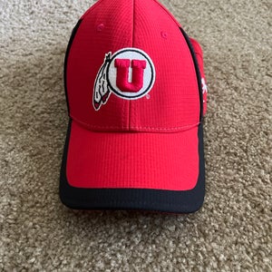 Bundle Utah Utes under Armour hat & Black Beanie