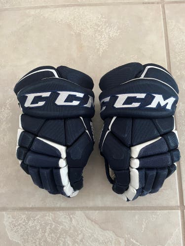 CCM 13" Tacks 9080 Gloves