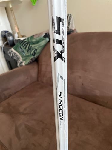 Used STX Surgeon Scandium Shaft with StringKing Mark 2A head