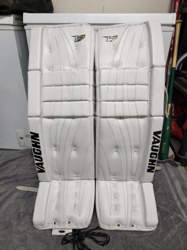 Used 36 + 2" Vaughn Velocity V7 Pro XF Goalie Leg Pads Pro Stock