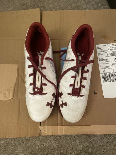 White Men's Turf Cleats Low Top Nitro MC
