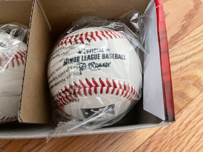 Rawlings milb baseballs