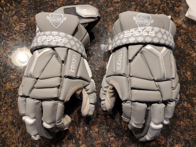 Epoch Integra ELITE Lacrosse Gloves LIKE NEW $149.99 retail