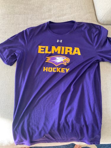 Purple Used Large Under Armour Shirt