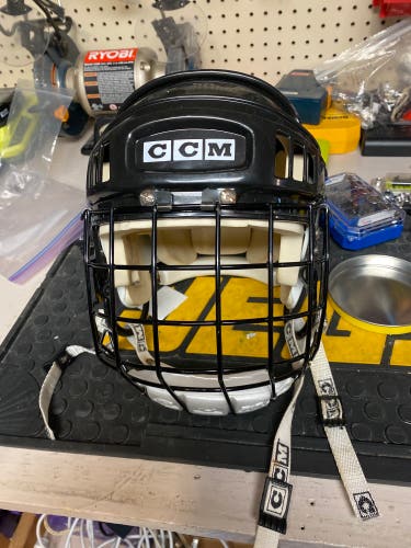 Used Large CCM HT2 Helmet Combo