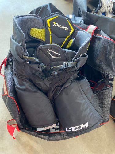 Senior Large CCM Tacks 4052 Hockey Pants