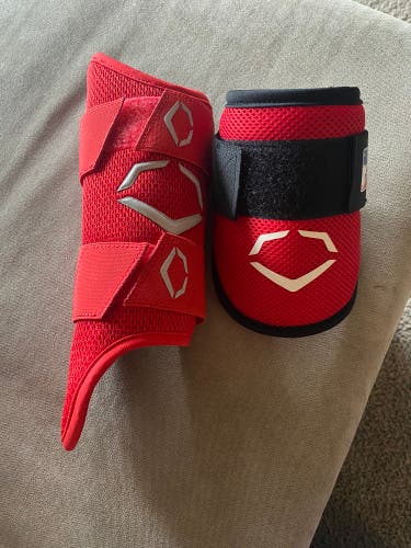 Evoshield leg guard & elbow guard