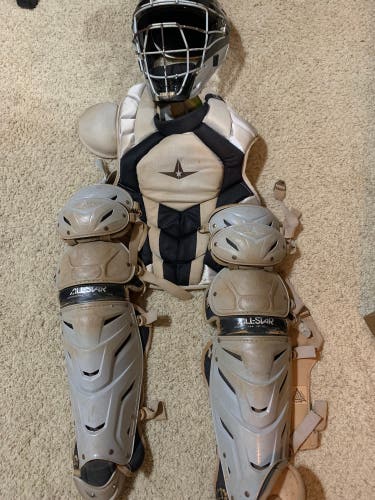 Used All Star Catcher's Set
