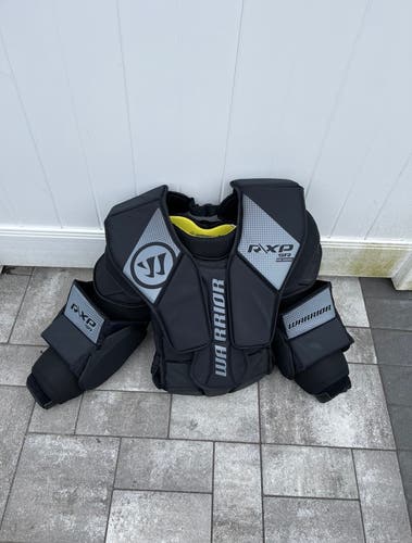 Used Medium Warrior  Ritual XP Goalie Chest Protector