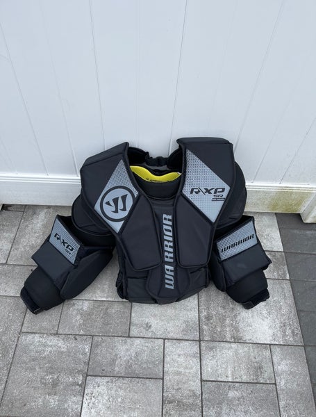 Used Medium Warrior Ritual XP Goalie Chest Protector