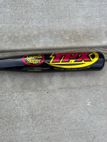 Used Louisville Slugger (-10) 18 oz 28" Bat