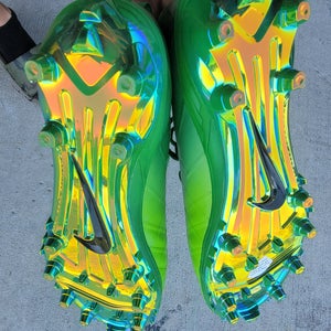 *Rare* Brand New Size 12 Nike Field generals