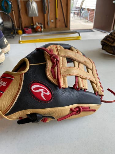 Used Rawlings Right Hand Throw Infield Select Pro Lite Baseball Glove 12"