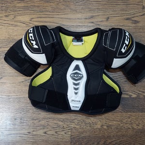 Junior Used Small CCM Tacks 2052 Shoulder Pads