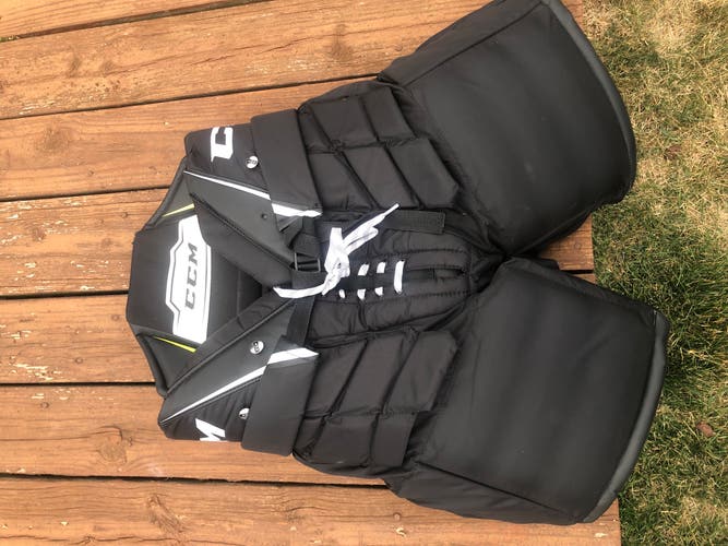 Used Small CCM  Axis 1.9 Hockey Goalie Pants