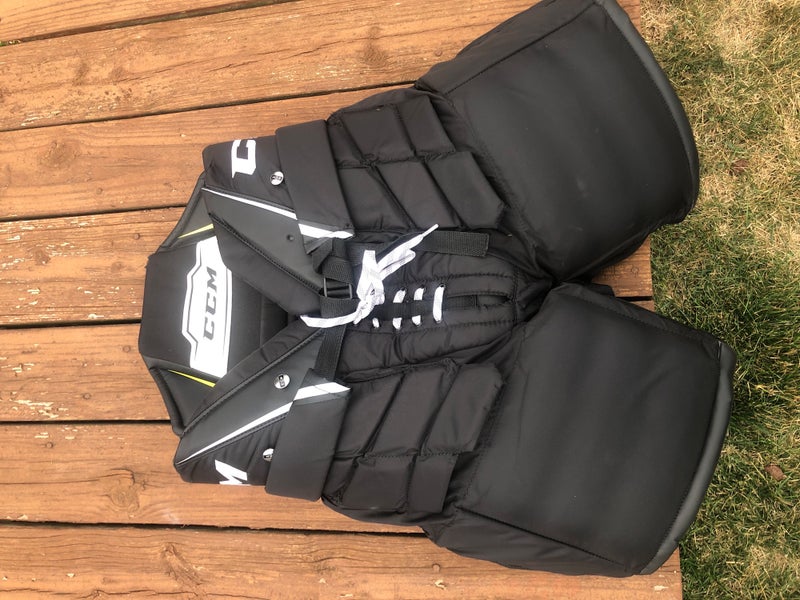 Used Small CCM Axis 1.9 Hockey Goalie Pants