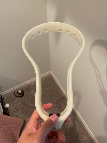 StringKing Mark 2F Bone
