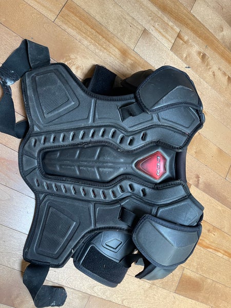 Senior Used Large CCM RBZ Shoulder Pads Pro Stock