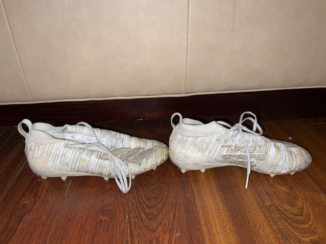 Used Size 10 (Women's 11) Adidas