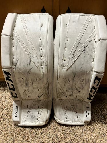 28" CCM  Premier P2.5 Goalie Leg Pads