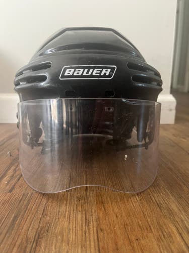 Used Large Bauer HH 5000 Helmet