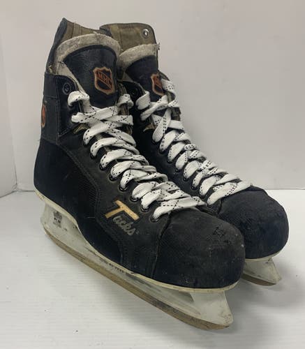 Vintage RARE Pro Stock CCM Tacks 851 "NHL" logo Gold Blades 12 D Made in Canada