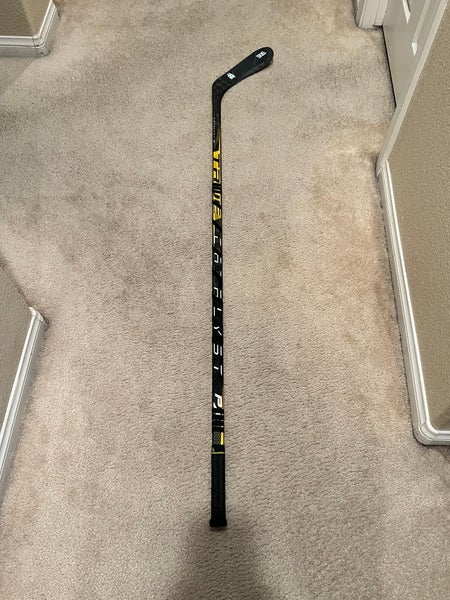 Senior Right Handed TC4 Catalyst PX Hockey Stick